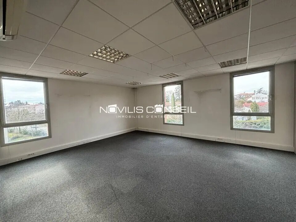 Office in Toulouse to rent Interior Photo- Image 1 of 6