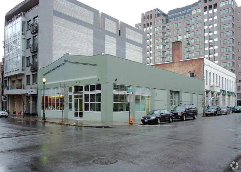 333 NW Park Ave, Portland, OR for rent - Building Photo - Image 1 of 1