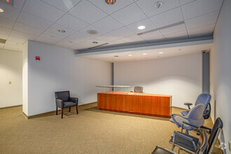 15 Corporate Pl S, Piscataway, NJ for rent Interior Photo- Image 1 of 7