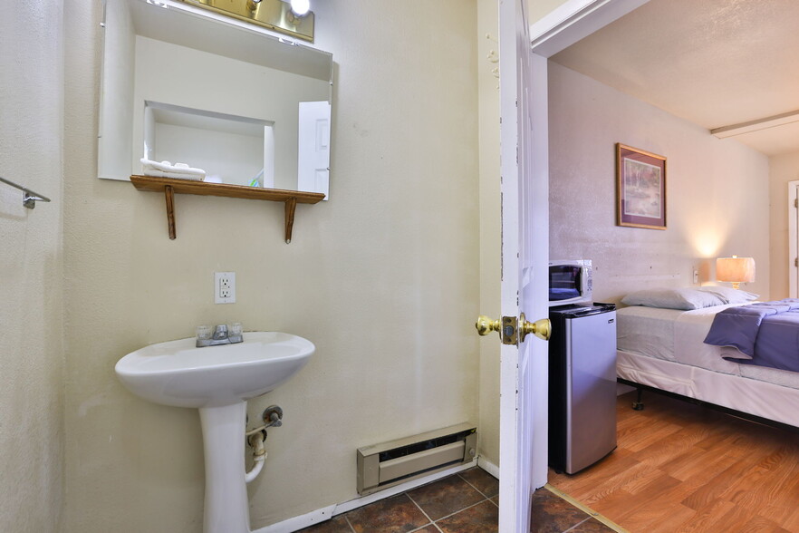 514 Main St, Limon, CO for sale - Interior Photo - Image 3 of 20