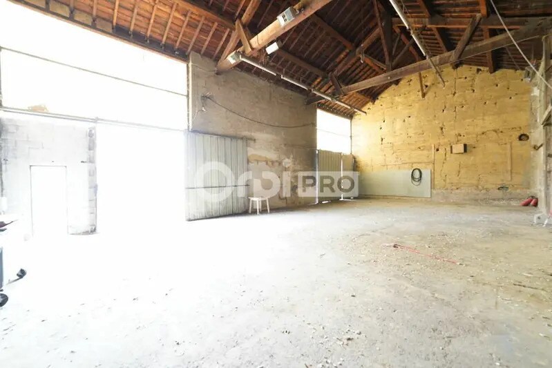 Industrial in Corbas to rent - Interior Photo - Image 3 of 9