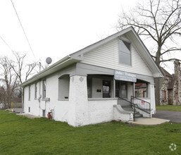 1135 E New York St, Aurora, IL for sale Primary Photo- Image 1 of 1