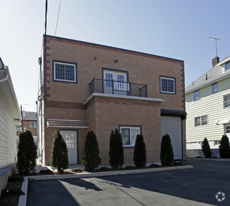 More details for 19 E Centre St, Nutley, NJ - Light Industrial for Sale