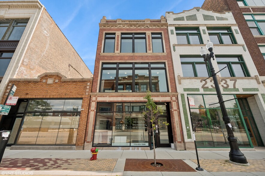 2335 S Michigan Ave, Chicago, IL for rent - Building Photo - Image 1 of 25