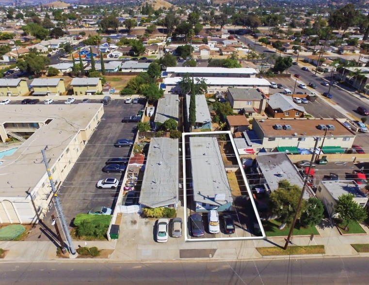 1084-1090 E Madison Ave, El Cajon, CA for sale - Building Photo - Image 1 of 1