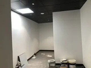 Light Industrial in Bordeaux to rent Building Photo- Image 1 of 7