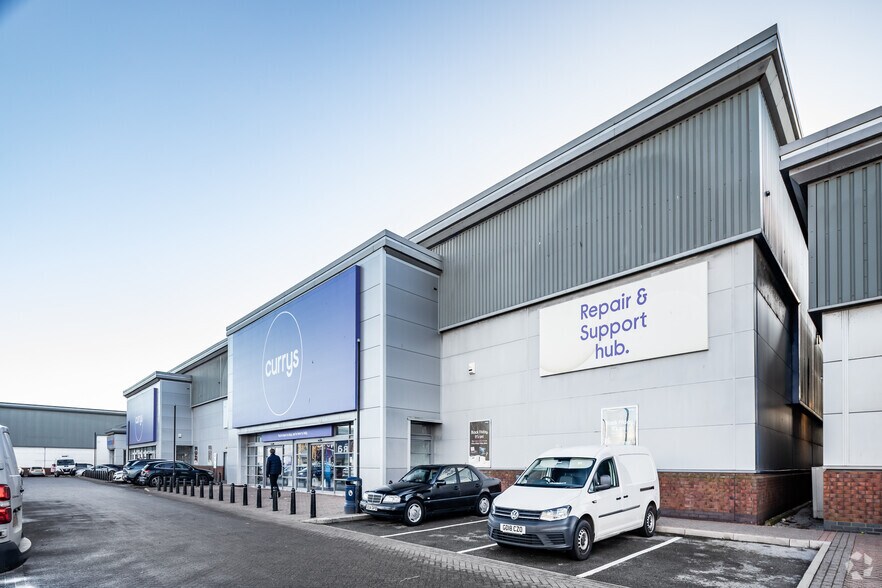 Topham Dr, Liverpool for sale - Primary Photo - Image 1 of 1