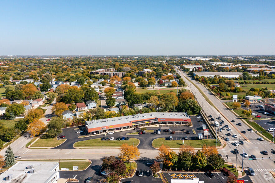 314-340 Army Trail Rd, Glendale Heights, IL for rent - Aerial - Image 2 of 4