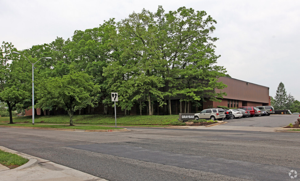 4800 Forbes Blvd, Lanham, MD for sale - Building Photo - Image 1 of 1