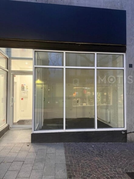 12-12a Sandgate Rd, Folkestone to rent - Building Photo - Image 1 of 7