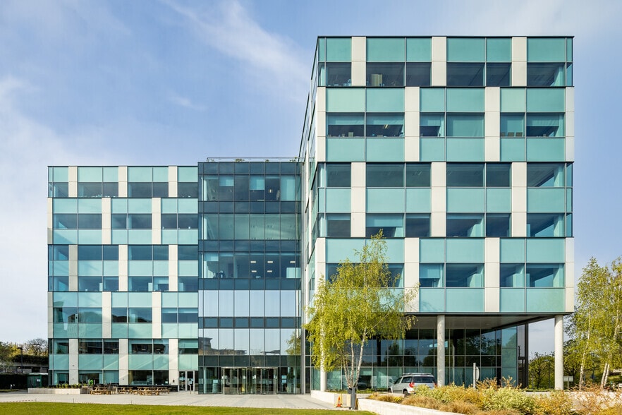 2 Park Royal, London to rent - Building Photo - Image 3 of 20