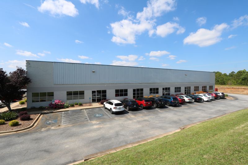 1097 Highway 101 S, Greer, SC for sale - Building Photo - Image 1 of 1