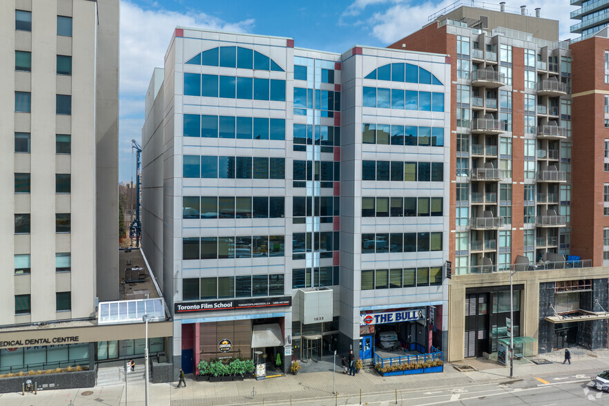 1835 Yonge St, Toronto, ON for rent - Building Photo - Image 1 of 5