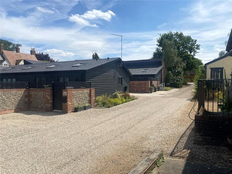 Braintree Rd, Great Bardfield for sale - Building Photo - Image 3 of 14