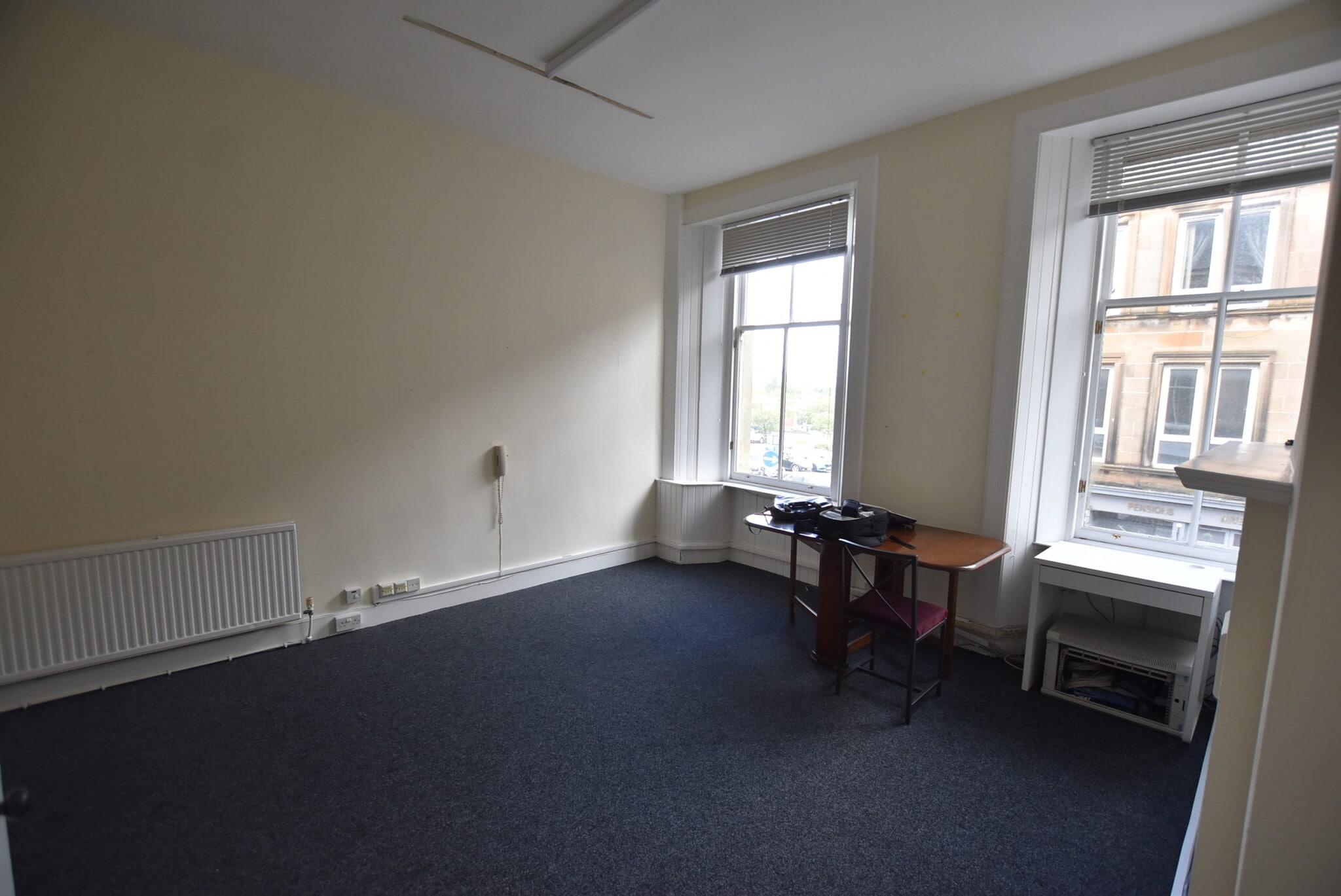 8-12 Melville St, Falkirk to rent Interior Photo- Image 1 of 3