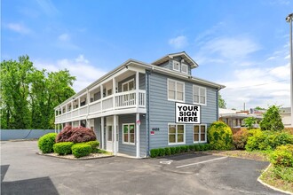 6489 Little River Tpke, Alexandria, VA for rent Building Photo- Image 1 of 6