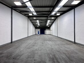 Mount St, Birmingham to rent Interior Photo- Image 1 of 2