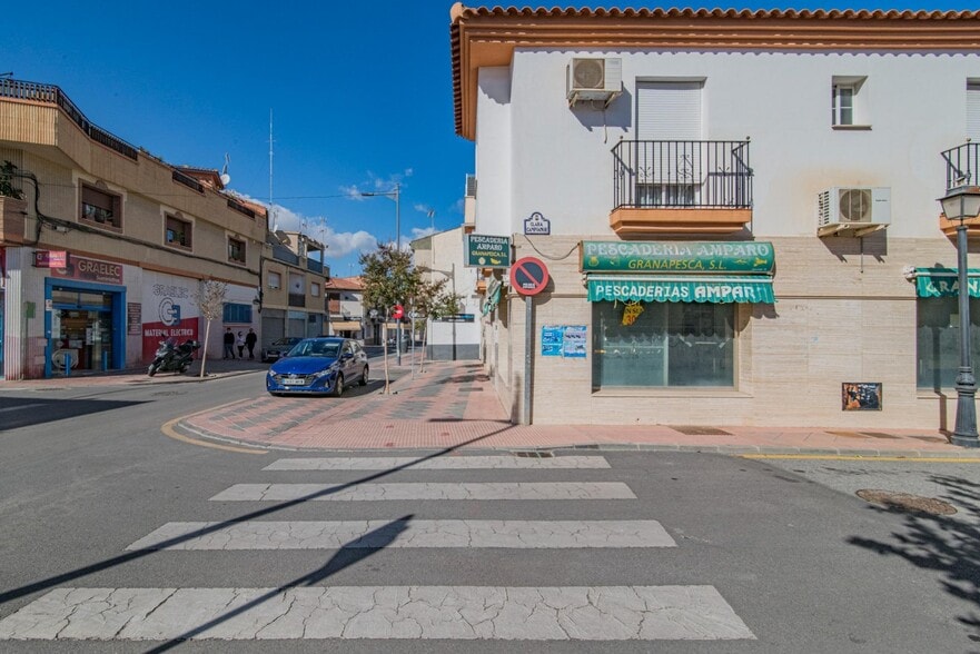 Calle San Miguel, Armilla, Granada for sale - Building Photo - Image 2 of 21