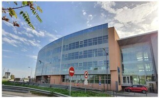 More details for 9 Avenue Des Saules, OULLINS-PIERRE-BÉNITE - Office for Sale