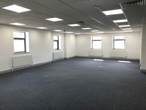 Landmark Ct, Leeds to rent Interior Photo- Image 1 of 4