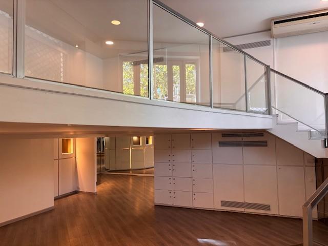 Build-to-Rent in Paris for sale - Interior Photo - Image 3 of 8