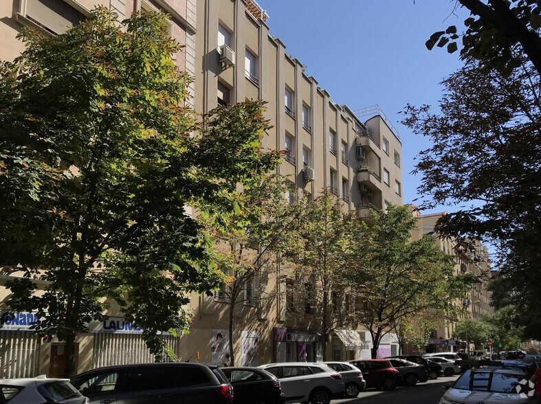 Calle De Ayala, 93, Madrid, Madrid for rent - Building Photo - Image 2 of 2