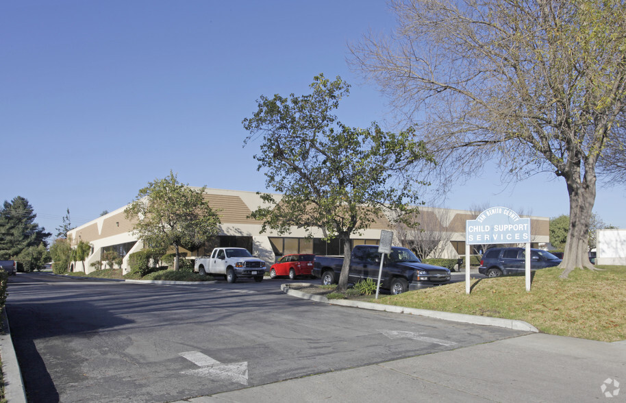 2320 Technology Pky, Hollister, CA for sale - Primary Photo - Image 1 of 1