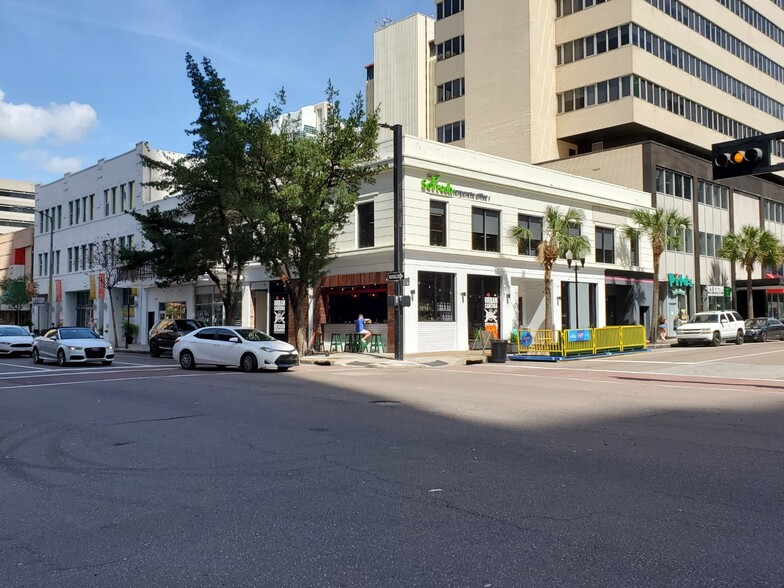 200 E Madison St, Tampa, FL for sale - Building Photo - Image 1 of 1