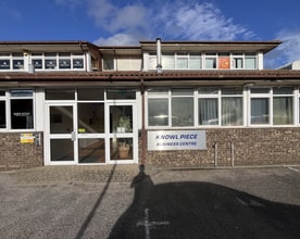 Knowl Piece, Hitchin to rent Building Photo- Image 1 of 3