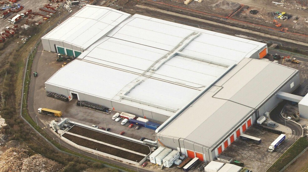 Zinc Rd, Avonmouth to rent - Primary Photo - Image 1 of 5