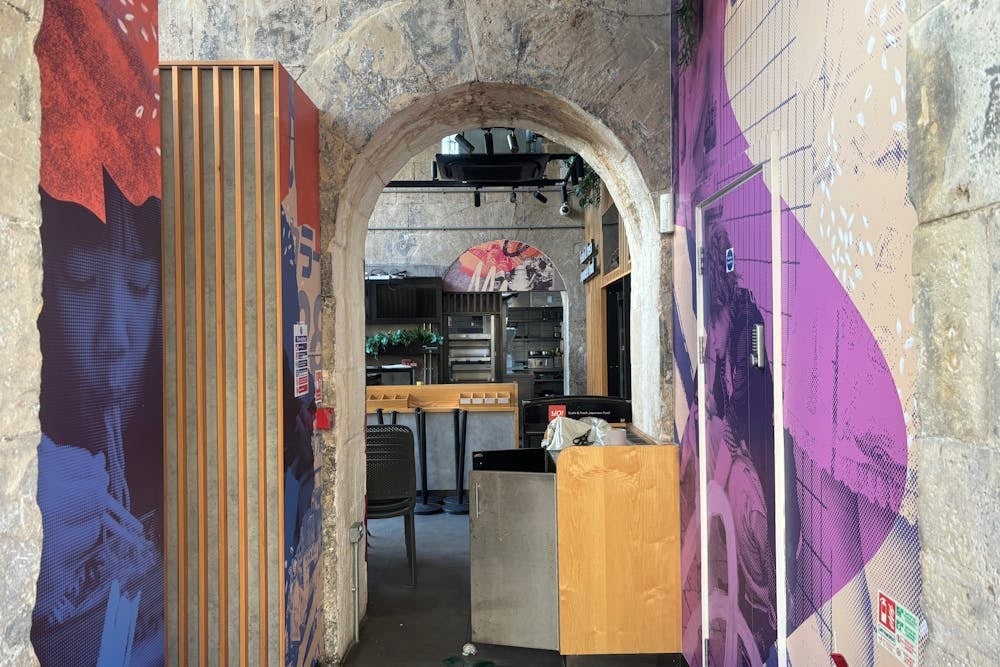 Brunel Sq, Bath to rent Interior Photo- Image 1 of 2