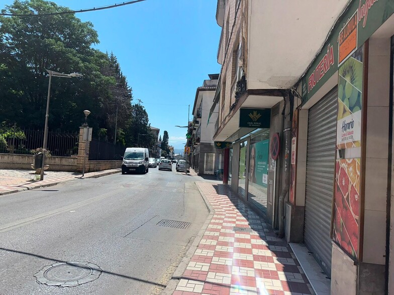 Calle Granada, 46, Albolote, Granada to rent - Building Photo - Image 2 of 8