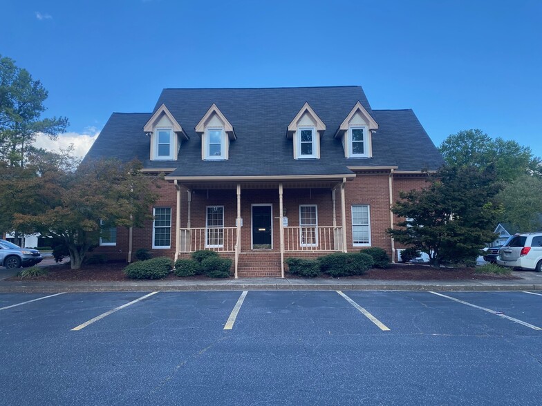 3800 Holcomb Bridge Rd, Peachtree Corners, GA for rent - Building Photo - Image 1 of 2