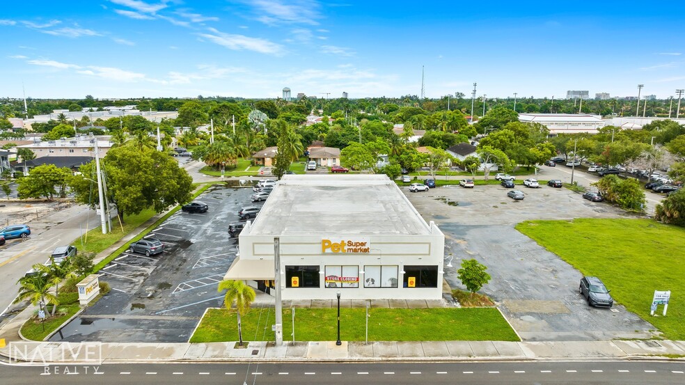 2111 N Federal Hwy, Hollywood, FL for rent - Building Photo - Image 2 of 19