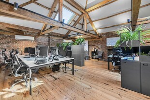 The Sail Loft - Commercial Property