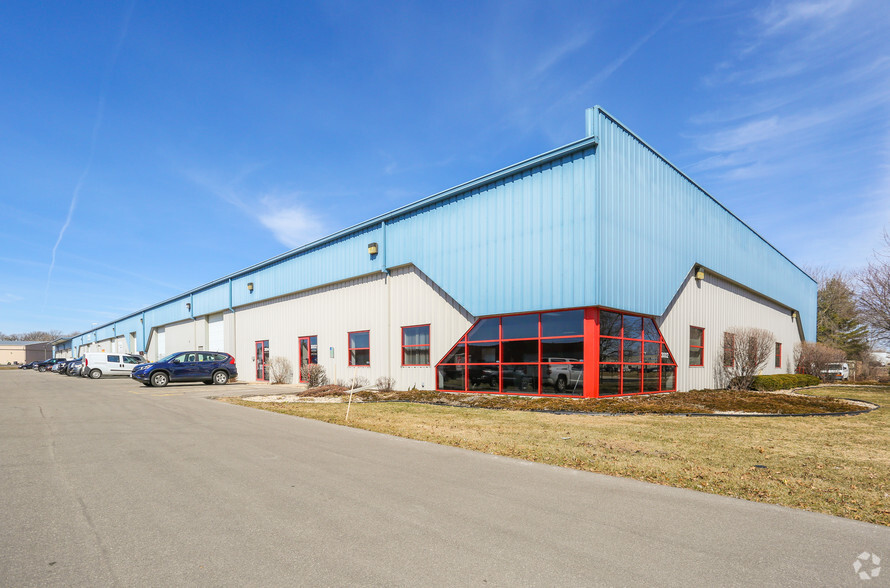 3002-3020 Progress Rd, Madison, WI for sale - Building Photo - Image 1 of 1