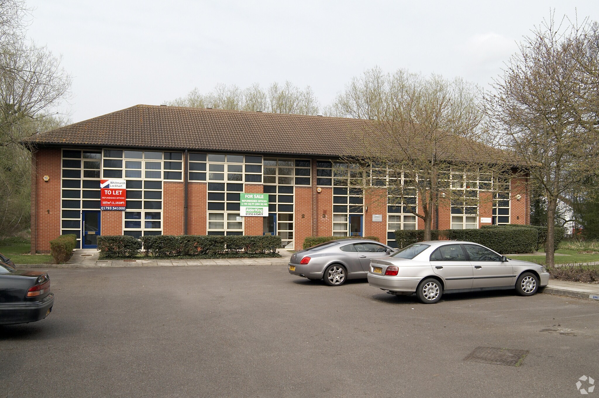 Murdock Rd, Swindon for sale Primary Photo- Image 1 of 1