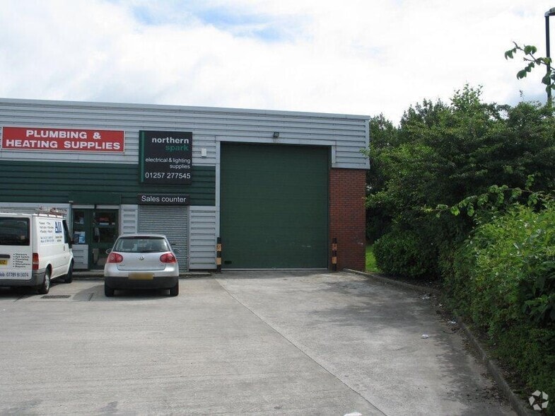 East Way, Chorley for sale - Primary Photo - Image 1 of 1
