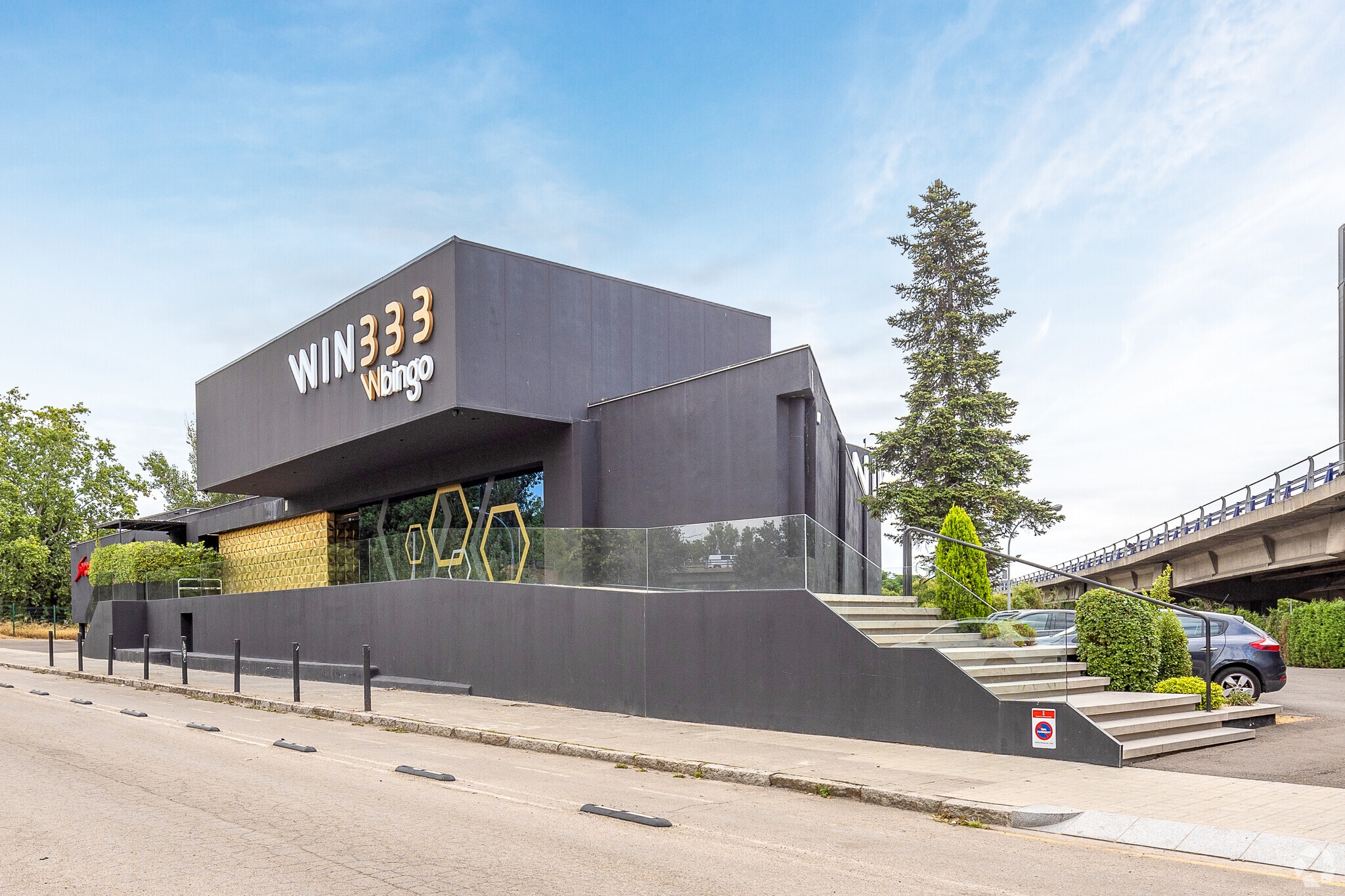 Retail in Mollet del Vallès, Barcelona to rent Building Photo- Image 1 of 4