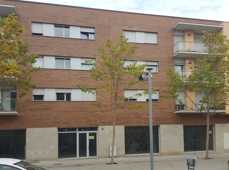 Build-to-Rent in Santa Margarida i els Monjos, Barcelona for sale - Building Photo - Image 2 of 2