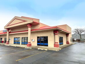 3920 W 5th Ave, Post Falls, ID for rent Building Photo- Image 1 of 9