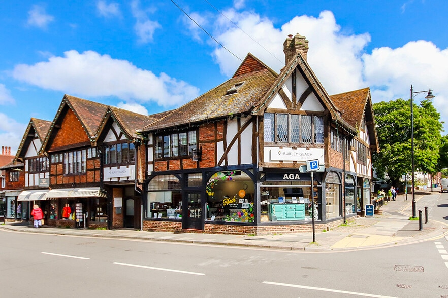 West St, Haslemere for sale - Building Photo - Image 2 of 6