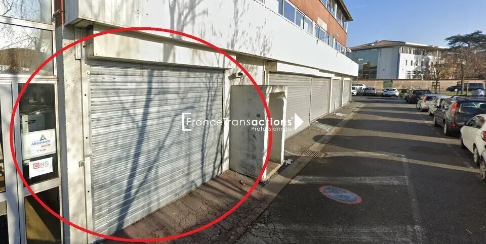 Retail in Toulouse to rent - Building Photo - Image 2 of 3