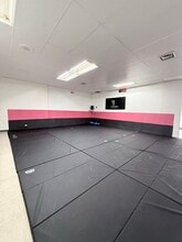 826 Kaheka St, Honolulu, HI to rent Interior Photo- Image 2 of 3