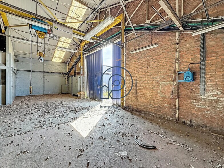 24 Route Du Fossé Défensif, Dunkerque for sale - Interior Photo - Image 3 of 8