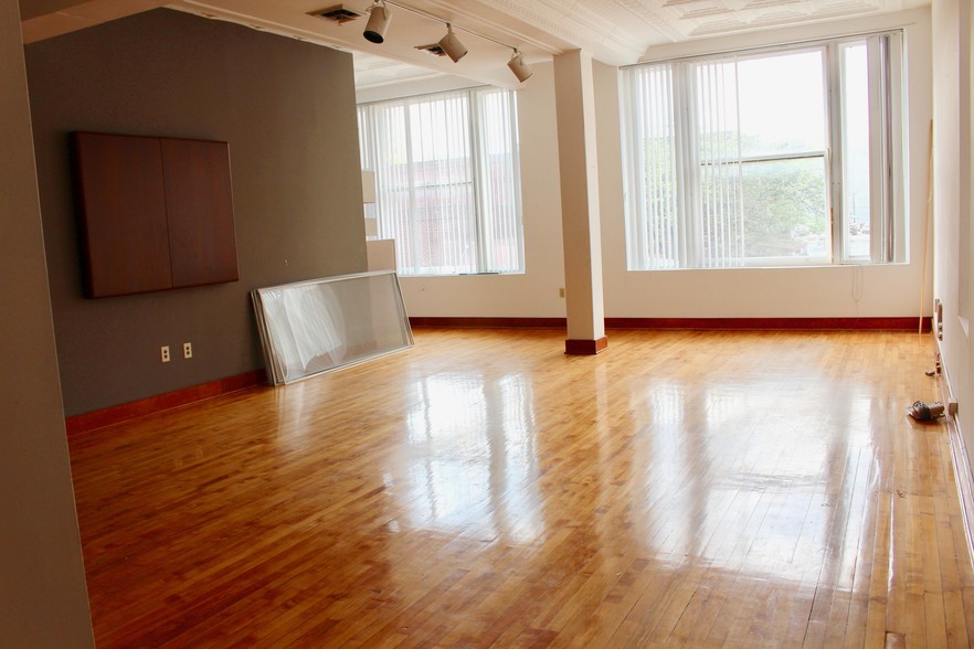 205-209 N Foushee St, Richmond, VA for rent - Building Photo - Image 3 of 30