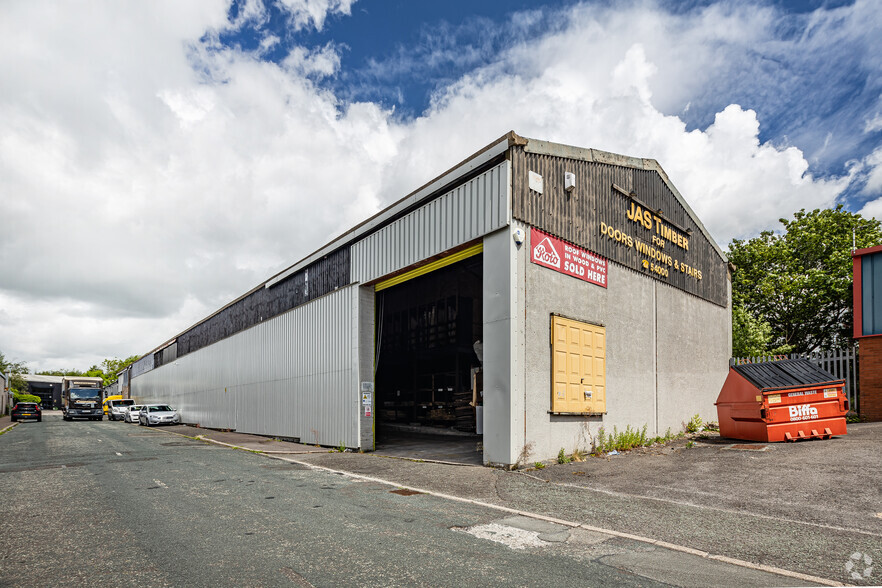 Merchants Mill & Walpole Street Sawmills portfolio of 2 properties for sale on LoopNet.co.uk - Primary Photo - Image 1 of 2