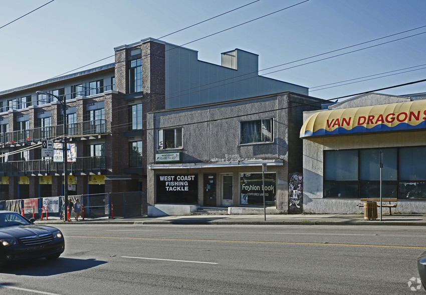 2143 Hastings St E, Vancouver, BC for rent - Primary Photo - Image 1 of 4