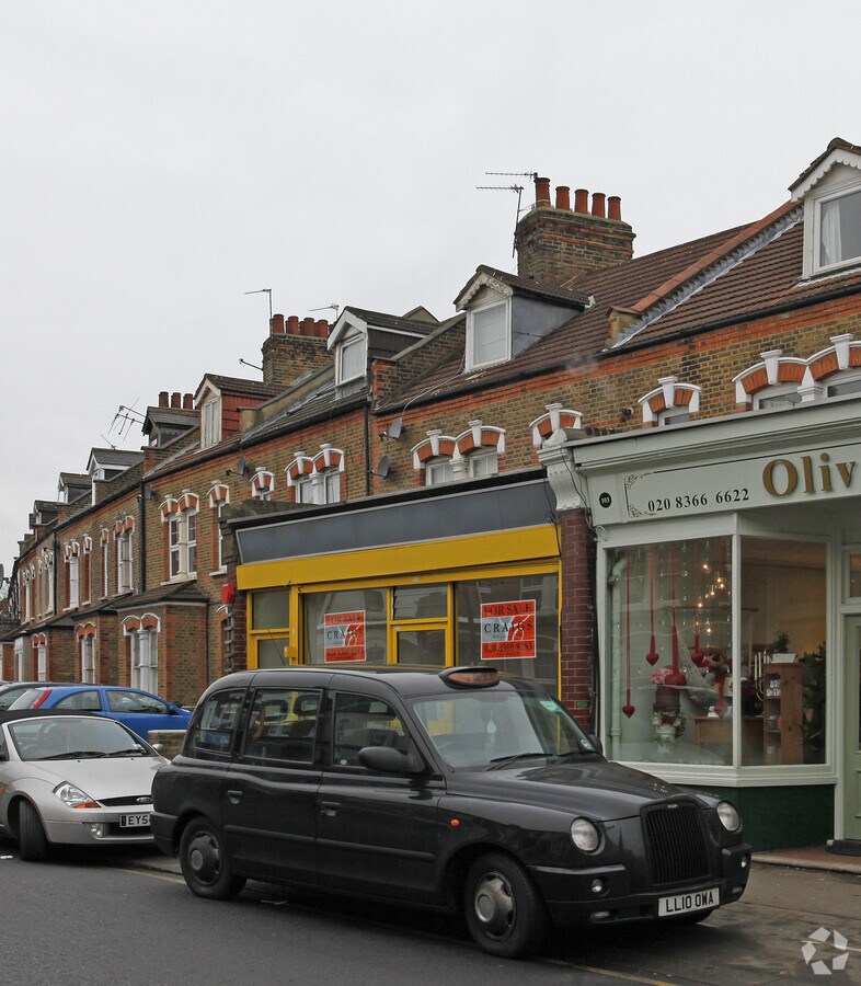 105 St Marks Rd, Enfield, EN1 1BJ UK