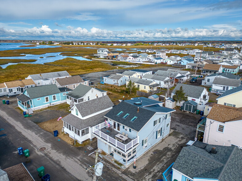 18 Perkins Ave, Hampton, NH for sale - Primary Photo - Image 1 of 1